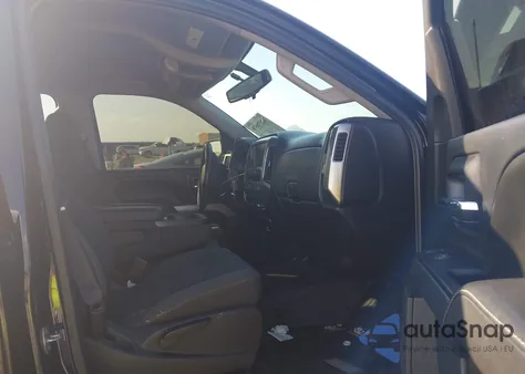 2016 Chevrolet Silverado 1500 1Lt z USA, uszkodzony, nr VIN 3GCPCREC4GG243037